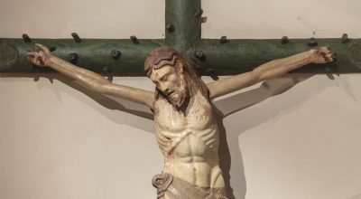 Cristo crocifisso a braccia mobili